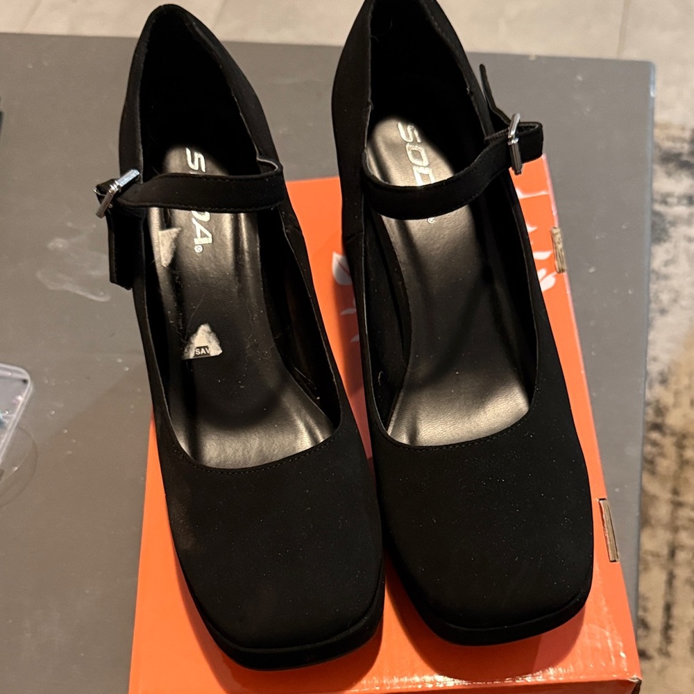 Soda Women's Classic Black Heels